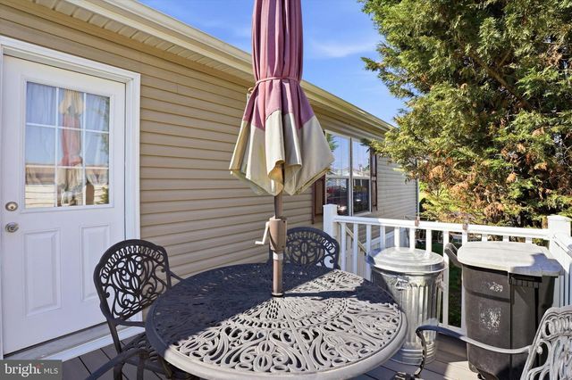 308 MEADOW COURT, North Wales, PA 19454