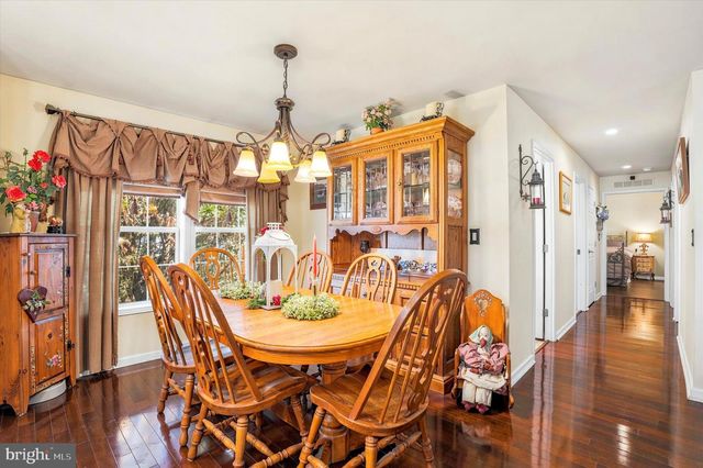 308 MEADOW COURT, North Wales, PA 19454