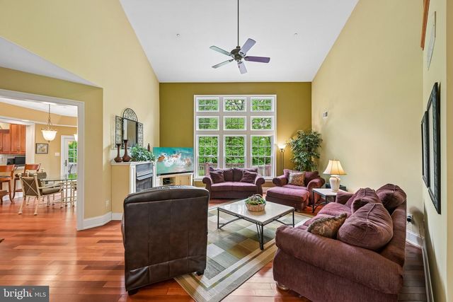 378 S WARNER RD, Wayne, PA 19087