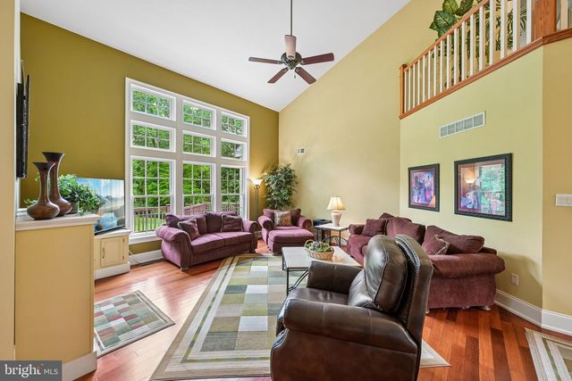 378 S WARNER RD, Wayne, PA 19087
