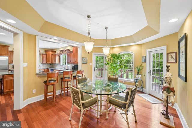 378 S WARNER RD, Wayne, PA 19087