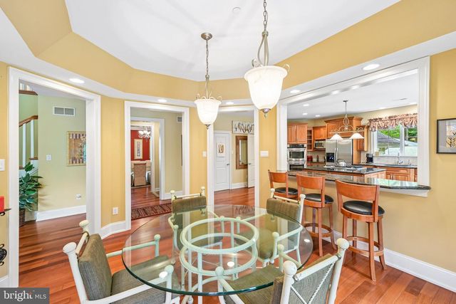 378 S WARNER RD, Wayne, PA 19087