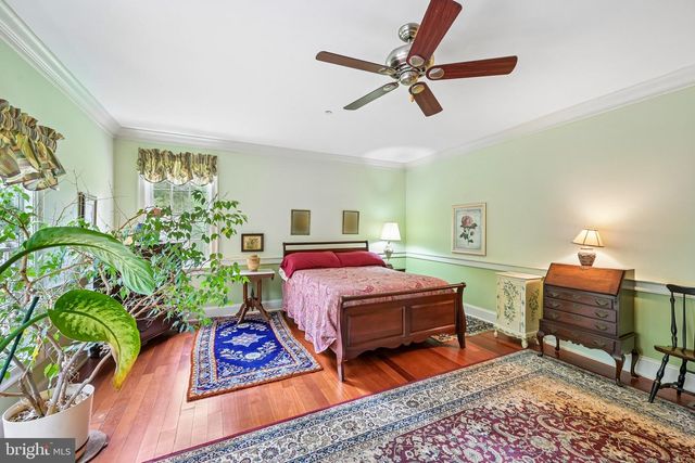378 S WARNER RD, Wayne, PA 19087