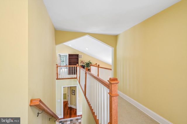 378 S WARNER RD, Wayne, PA 19087
