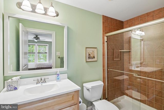 378 S WARNER RD, Wayne, PA 19087