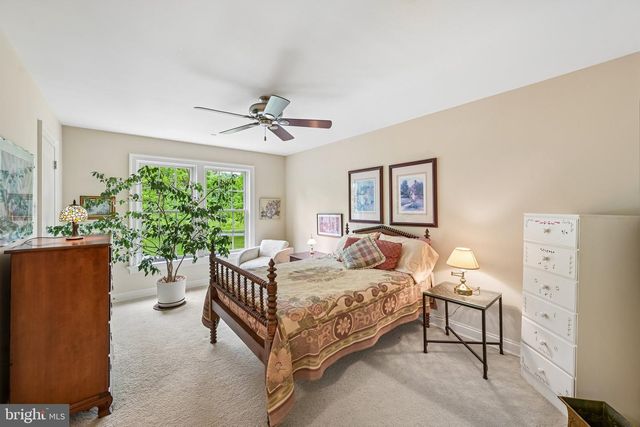 378 S WARNER RD, Wayne, PA 19087