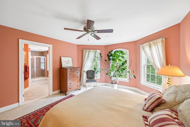 378 S WARNER RD, Wayne, PA 19087