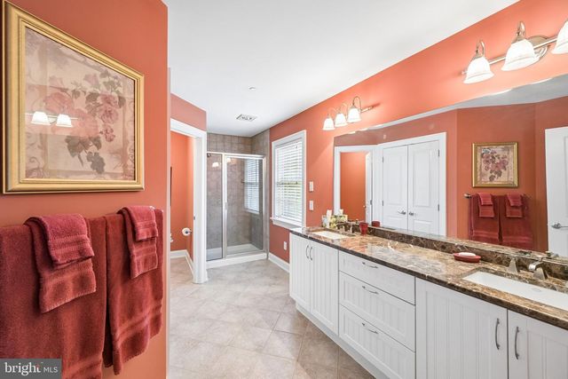 378 S WARNER RD, Wayne, PA 19087