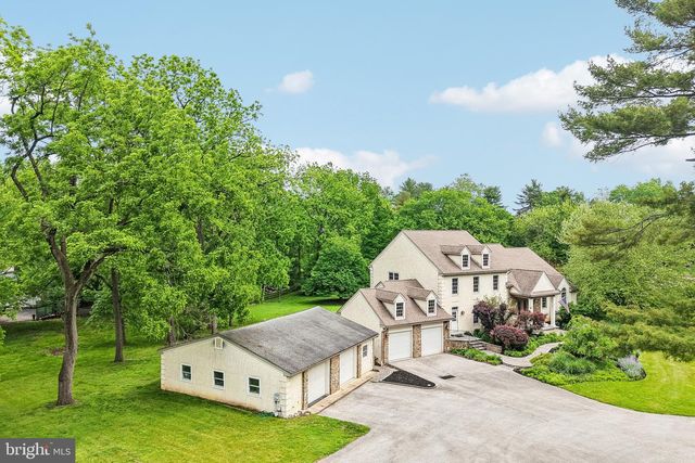 378 S WARNER RD, Wayne, PA 19087