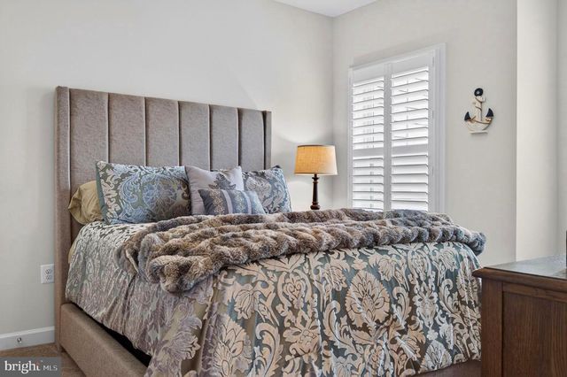 34 ENCLAVE CT, Annapolis, MD 21403