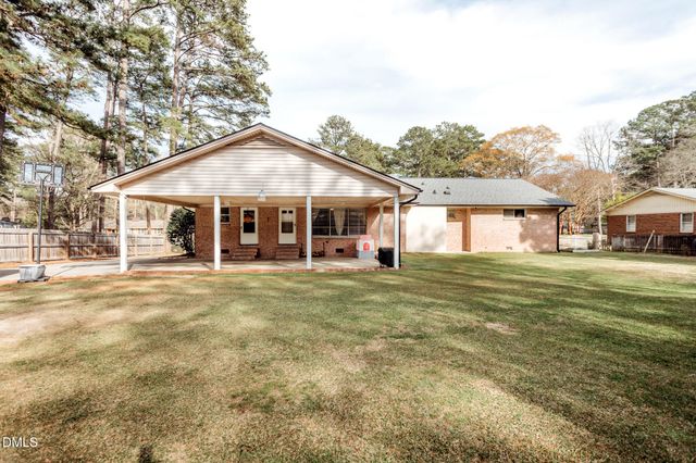 1105 Robin Hill Road NW, Wilson, NC 27896