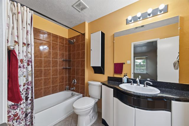 2831 Meiko Drive, Houston, TX 77045