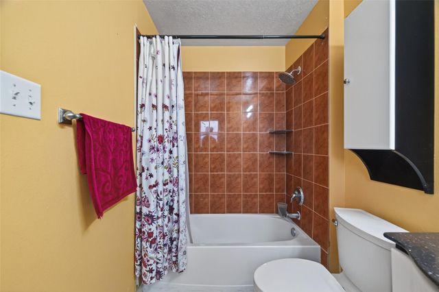 2831 Meiko Drive, Houston, TX 77045