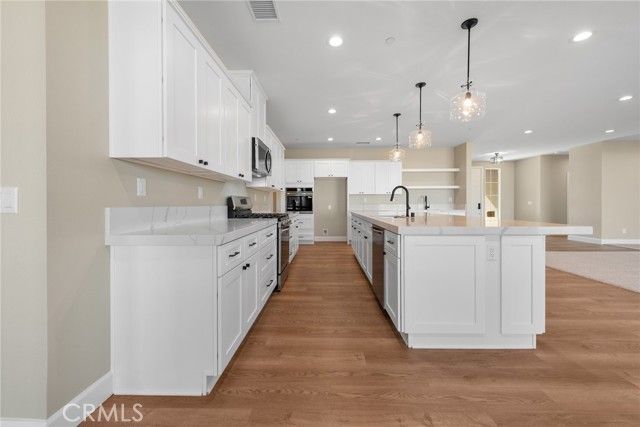 13744 Seven Hills Dr, Riverside, CA 92503