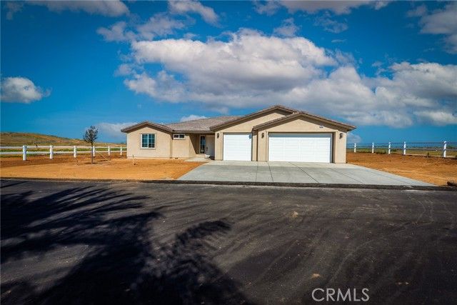 13744 Seven Hills Dr, Riverside, CA 92503