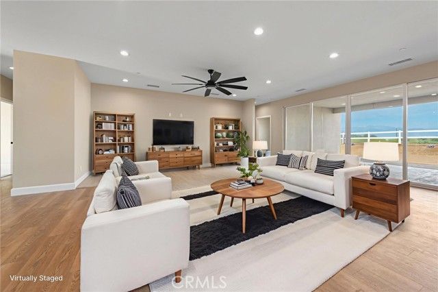 13744 Seven Hills Dr, Riverside, CA 92503