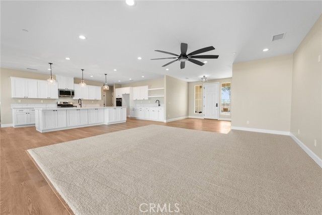 13744 Seven Hills Dr, Riverside, CA 92503