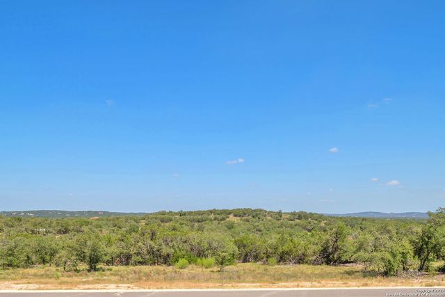 917 Earle Oak Ave, Bulverde, TX 78163