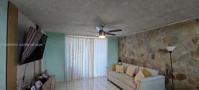 8405 NW 8th St 201, Miami, FL 33126