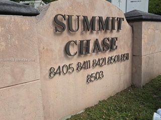 8405 NW 8th St 201, Miami, FL 33126