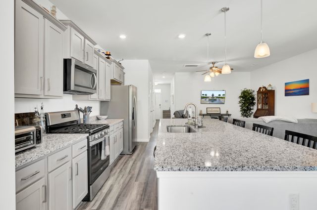 614 Hilchot Drive, Summerville, SC 29486