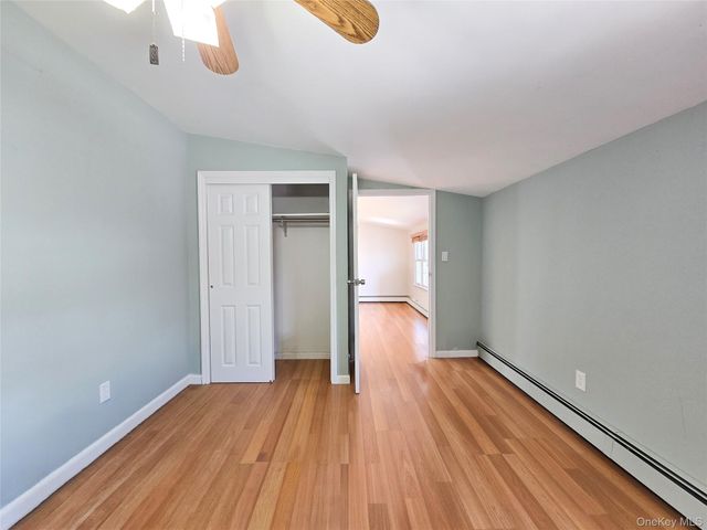 29 Tenafly Drive, New Hyde Park, NY 11040