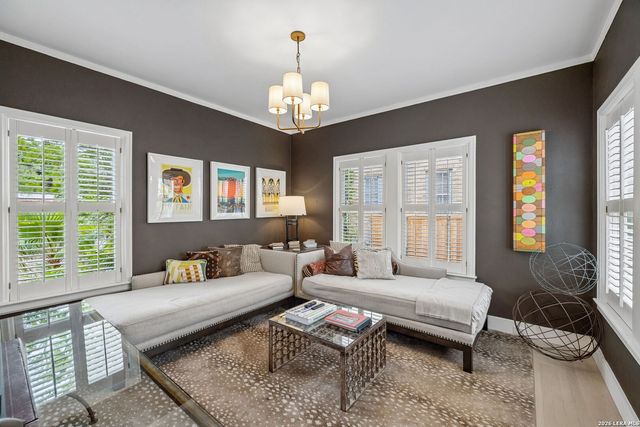 115 E HOLLYWOOD AVE, San Antonio, TX 78212