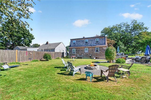 333 Maple Street, Warwick, RI 02888