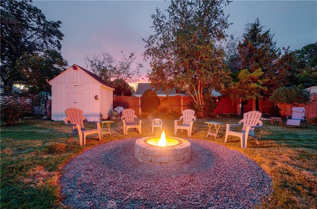 333 Maple Street, Warwick, RI 02888