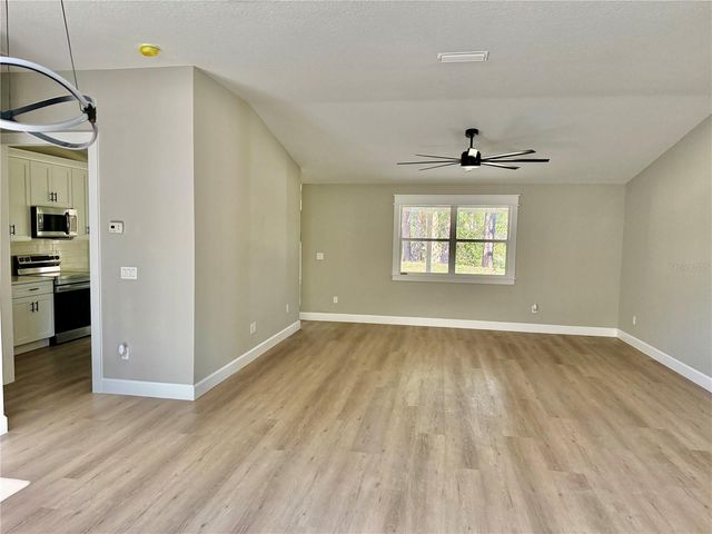 31 PONY EXPRESS DRIVE, Palm Coast, FL 32164