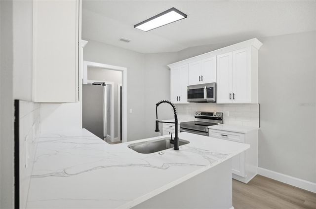 31 PONY EXPRESS DRIVE, Palm Coast, FL 32164