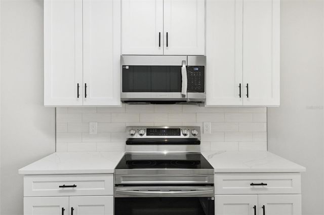 31 PONY EXPRESS DRIVE, Palm Coast, FL 32164