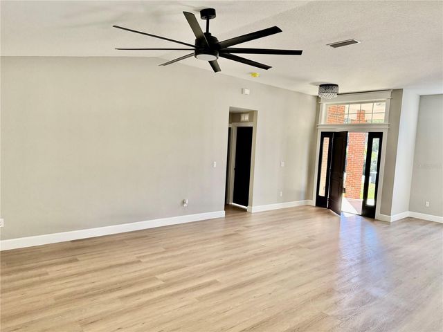 31 PONY EXPRESS DRIVE, Palm Coast, FL 32164