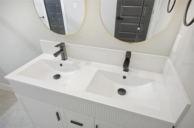 31 PONY EXPRESS DRIVE, Palm Coast, FL 32164