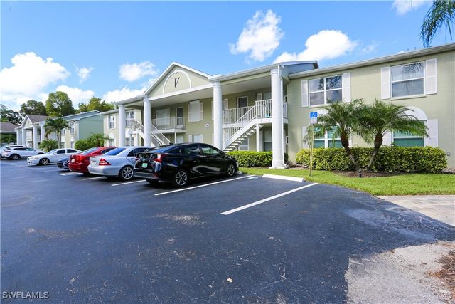 287 Quail Forest BLVD 117, Naples, FL 34105