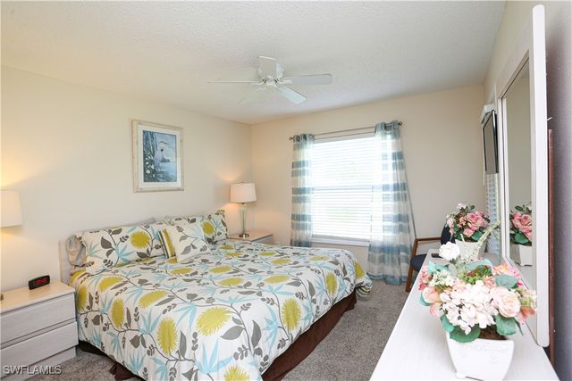 287 Quail Forest BLVD 117, Naples, FL 34105