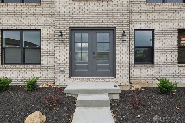 547 Chatham Place, Trenton, OH 45067