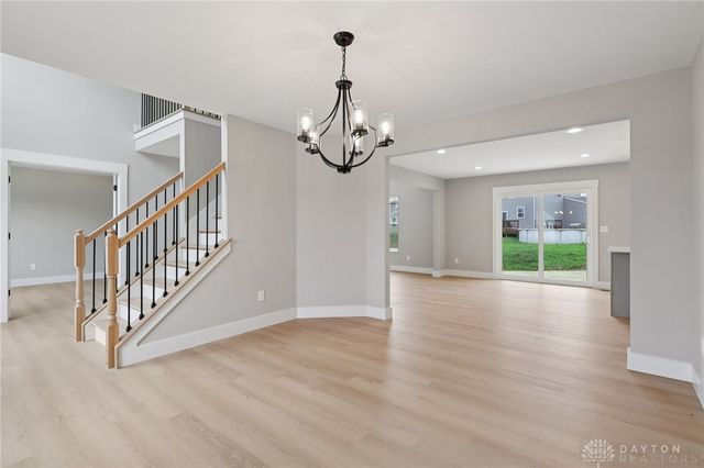 547 Chatham Place, Trenton, OH 45067