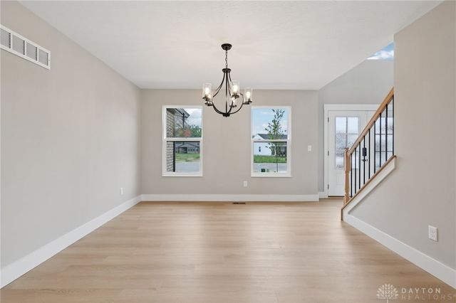 547 Chatham Place, Trenton, OH 45067