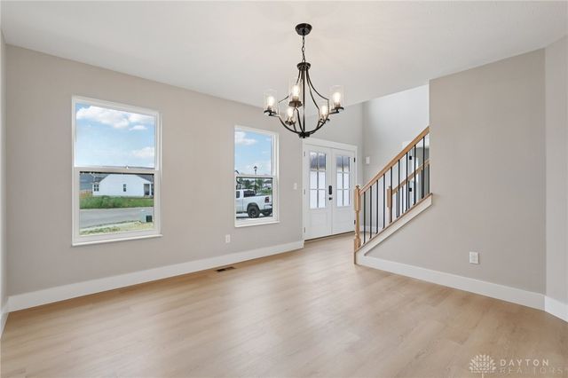 547 Chatham Place, Trenton, OH 45067