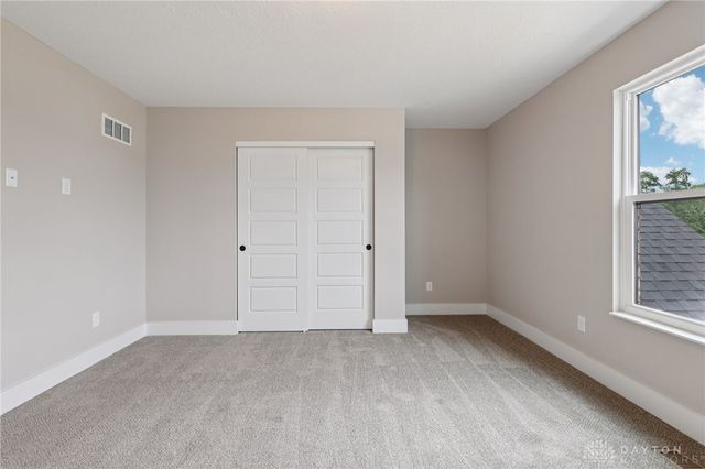 547 Chatham Place, Trenton, OH 45067