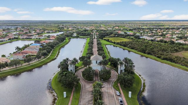 12828 SW Lake Fern Circle, Port St. Lucie, Port St Lucie, FL 34987