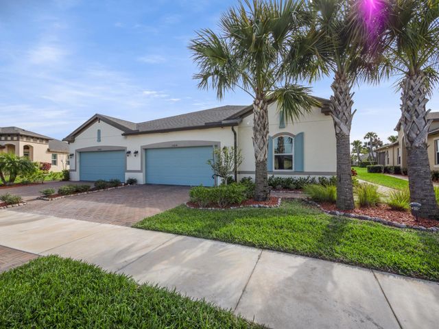 12828 SW Lake Fern Circle, Port St. Lucie, Port St Lucie, FL 34987