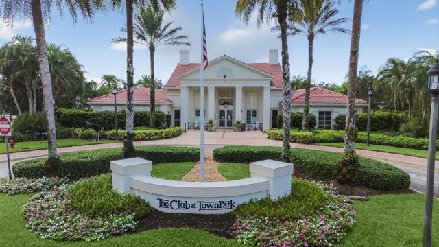 12828 SW Lake Fern Circle, Port St. Lucie, Port St Lucie, FL 34987