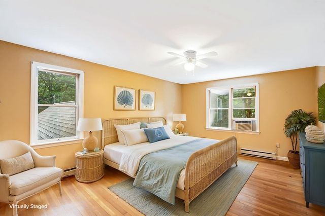 6 Elizabeth Ln, Yarmouth, MA 02601