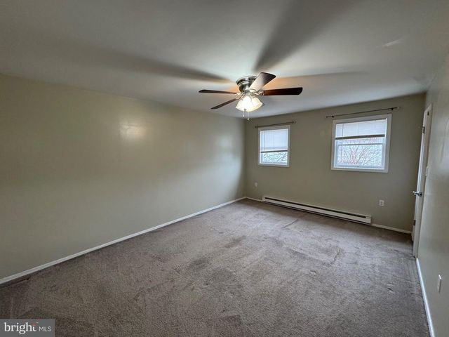 46 ROSE OF SHARON DR, Etters, PA 17319