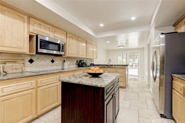 6164 E Morningview Drive, Anaheim Hills, CA 92807