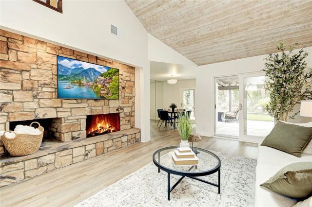 6164 E Morningview Drive, Anaheim Hills, CA 92807