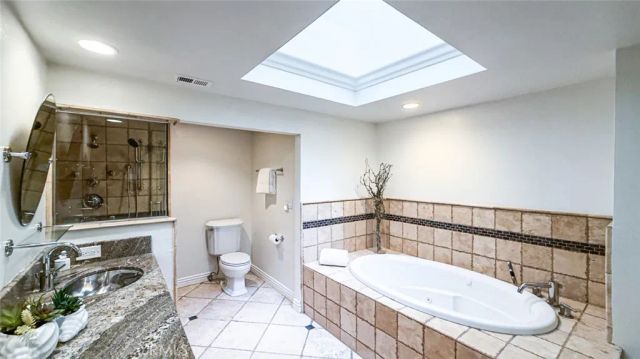 6164 E Morningview Drive, Anaheim Hills, CA 92807