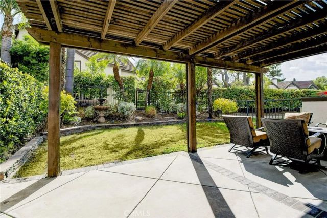 6164 E Morningview Drive, Anaheim Hills, CA 92807